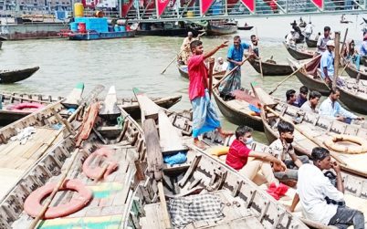 বুড়িগঙ্গায় ভালো নেই মাঝিরা, বাড়েনি নৌকাভাড়া
