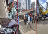 বৌভাতের অনুষ্ঠান থেকে বাড়ি ফিরছিল পরিবারটি