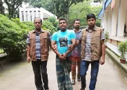 বাসে ডাকাতি-ধর্ষণের মূলহোতা রাজা গ্রেফতার