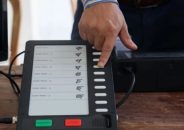 সমালোচনা সত্ত্বেও ইভিএম ব্র্যান্ডিংয়ে তৎপর ইসি