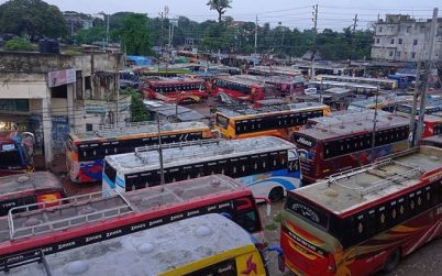 ফরিদপুরে সব রুটে অনির্দিষ্টকালের জন্য বাস চলাচল বন্ধ