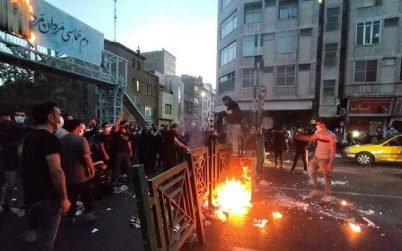 ইরানে বিক্ষোভে ৩১ জনের মৃত্যু