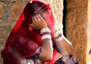 সতীত্ব প্রমাণে ব্যর্থ, নববধূকে ১০ লাখ টাকা জরিমানা