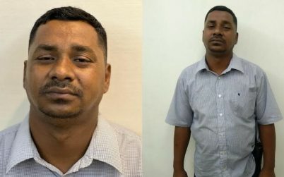 দিনে পুলিশ,রাতে গার্মেন্টস শ্রমিক