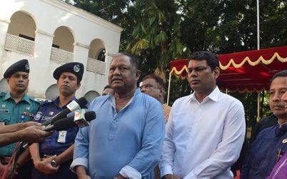 নিত্যপ্রয়োজনীয় পণ্যের দাম খুব বেশি বাড়েনি বলে মন্তব্য করেছেন বাণিজ্যমন্ত্রী টিপু মুনশি