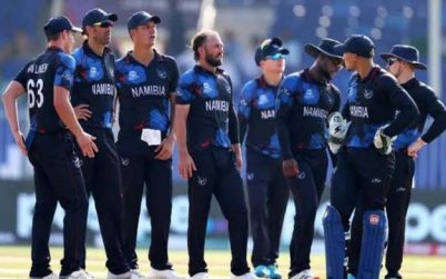 শুরুতেই তিন উইকেট হারিয়ে বিপদে নামিবিয়া
