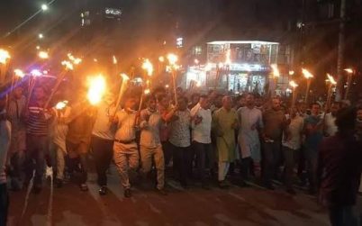 রাজধানীতে মশাল মিছিল করেছে ঢাকা মহানগর উত্তর শাখার নেতাকর্মীরা