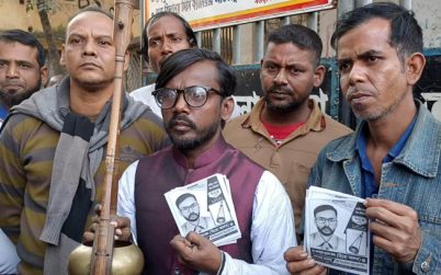 একবার আমার মতো পাগলকে ভোট দিয়ে দেখেন: হিরো আলম