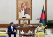 প্রধানমন্ত্রীর সঙ্গে মার্কিন পররাষ্ট্র দপ্তরের কাউন্সিলর ডেরেক এইচ শোলের সাক্ষাৎ