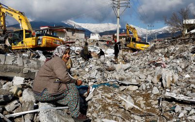 ৮ হাজার ছুঁই ছুঁই ভূমিকম্পে মৃতের সংখ্যা