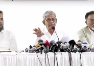সরকারের ক্ষমতার মসনদ যে কোনো মুহূর্তে ভেঙে পড়বে: ফখরুল