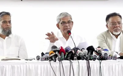 সরকারের ক্ষমতার মসনদ যে কোনো মুহূর্তে ভেঙে পড়বে: ফখরুল