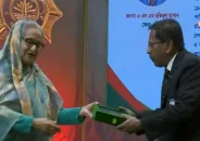 ৯ বিশিষ্ট ব্যক্তি ও এক প্রতিষ্ঠানকে স্বাধীনতা পুরস্কার দিলেন প্রধানমন্ত্রী