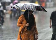 ঢাকায় ঝোড়ো হাওয়ার সঙ্গে বৃষ্টি