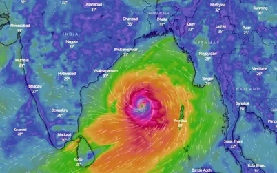 বিকেলে উপকূল পেরোতে পারে ‘মোখা’