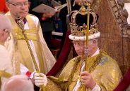শপথ গ্রহণ করলেন রাজা তৃতীয় চার্লস, পরলেন রাজমুকুট