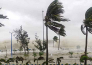 দুপুর ১টার মধ্যে যেসব জেলায় ৬০ কিমি বেগে ঝড়ের পূর্বাভাস