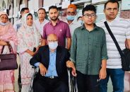 উন্নত চিকিৎসার জন্য সিঙ্গাপুর গেলেন খন্দকার মোশাররফ