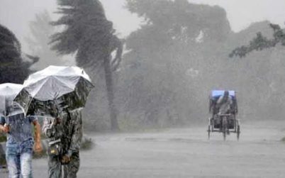 দুপুরের মধ্যে যেসব জেলায় ৬০ কিমি বেগে ঝড় হতে পারে