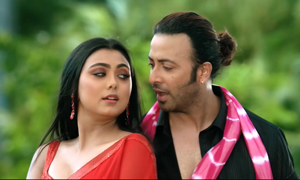 এখন পর্যন্ত কত আয় করলো শাকিবের প্রিয়তমা?