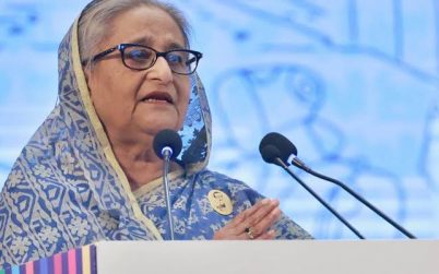 ব্যবসায়ীদের দেশের অর্থনীতিকে আরও শক্তিশালী করার আহ্বান প্রধানমন্ত্রীর