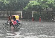 বৃষ্টিপাত কমে ফের বাড়বে গরম